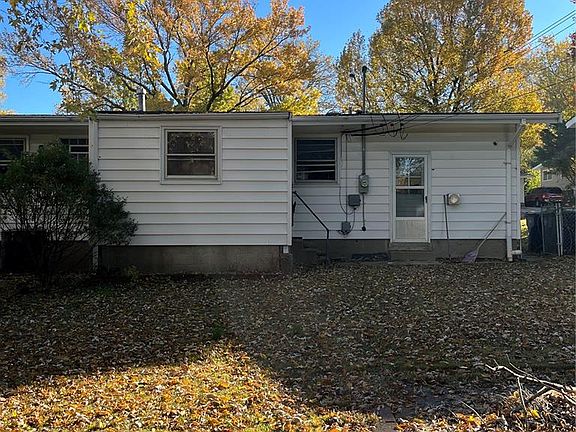 4th image of 9219 Ellison Dr