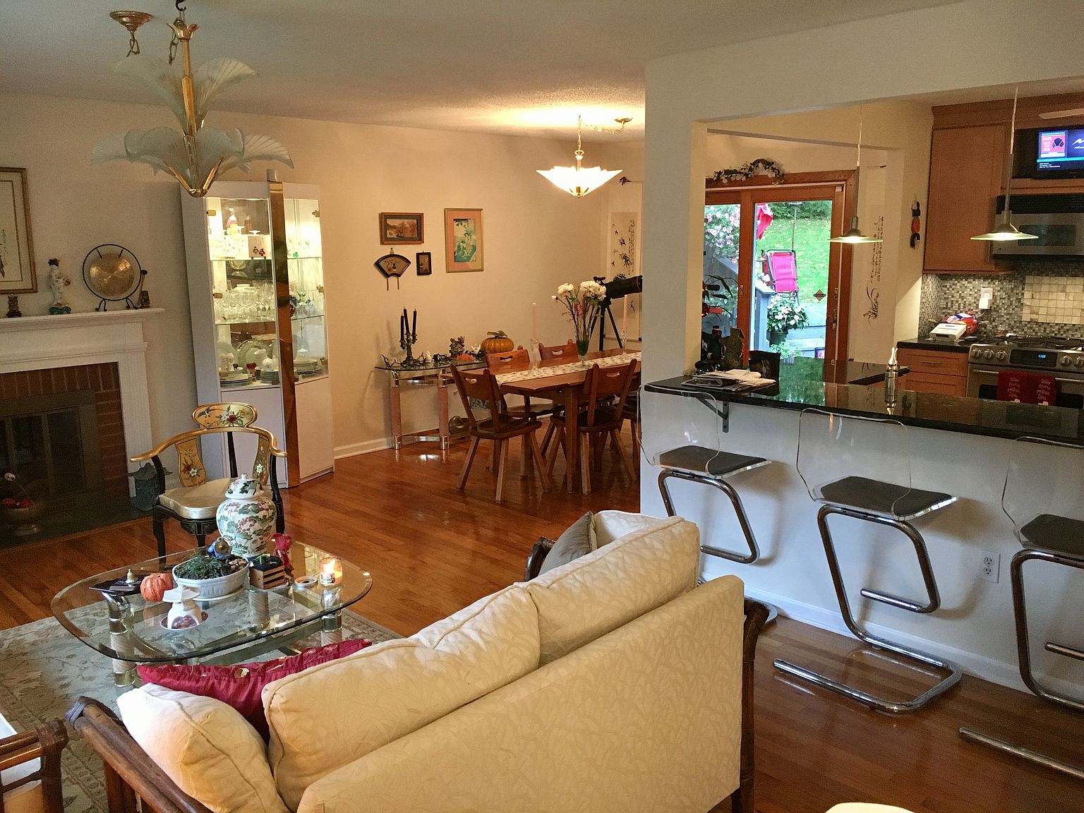 40 Coachman Dr, Branford, CT 06405 Zillow