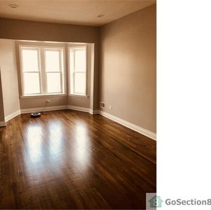 617 W Marquette Rd, Chicago, IL, 60621