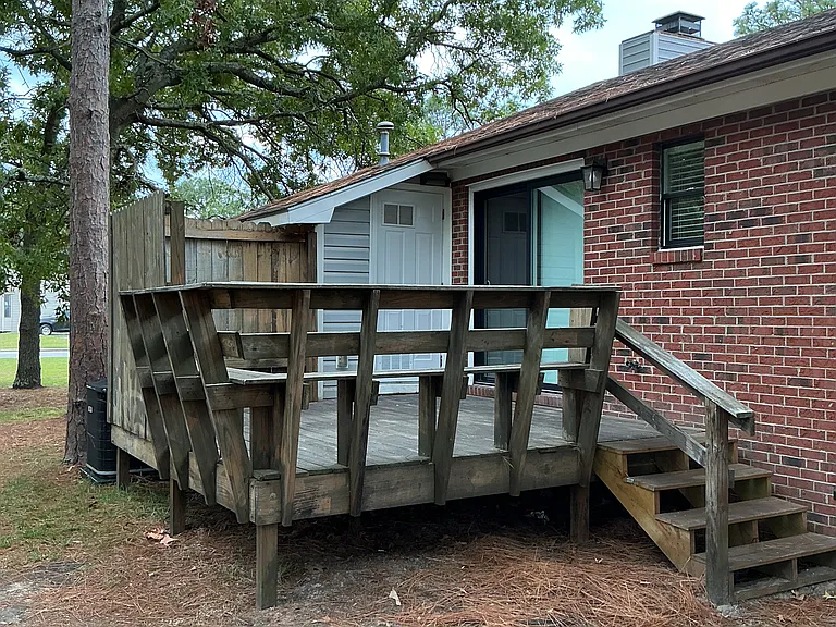 583 Countrytown Dr — Photo 22