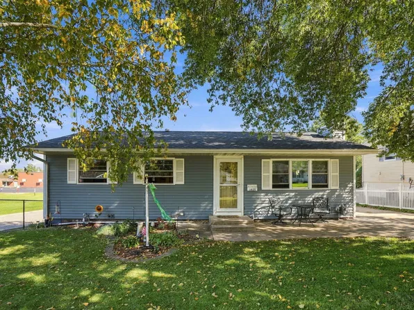1925 N Elsie Ave #A, Davenport, IA 52804