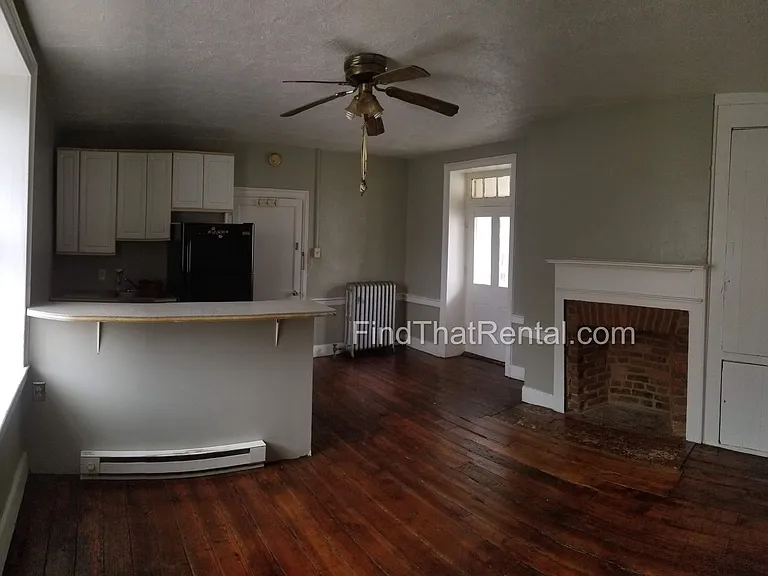102 N Bedford St — Photo 6