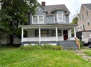 1886 Chapman Ave, East Cleveland, OH 44112