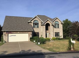 7012 Lyons View Ct, Murrysville, PA 15668