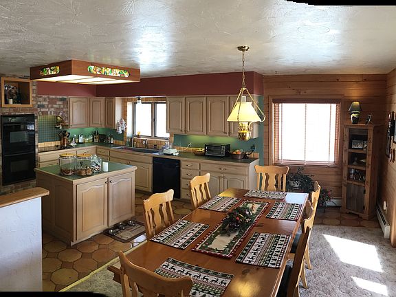 Open dining/kitchen/living