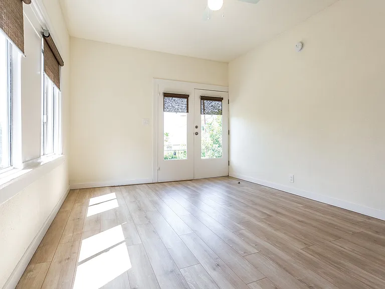 Griffin Apartments — Photo 3