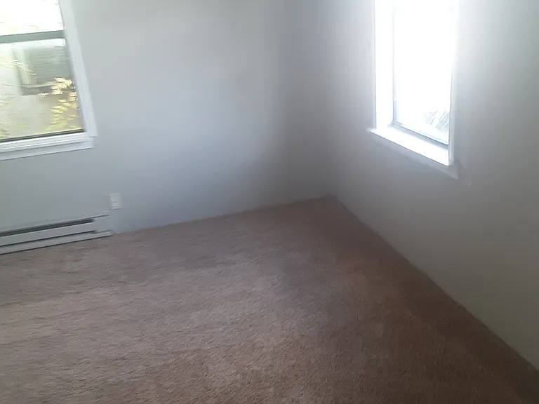 703 Delaware St — Photo 6