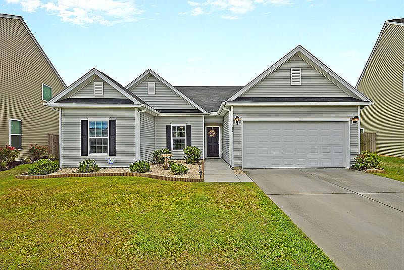 1st image of 115 Weeping Cypress Dr