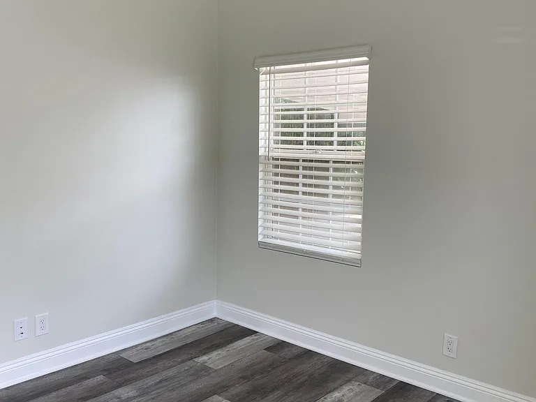 1020 N Lamer St — Photo 3
