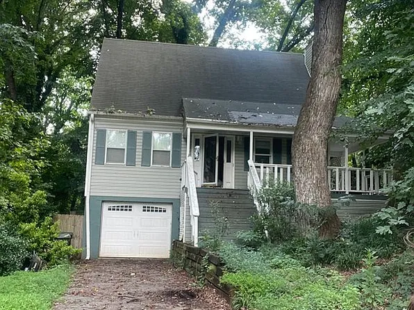 3141 Russell Way Ln, Winston Salem, NC 27127