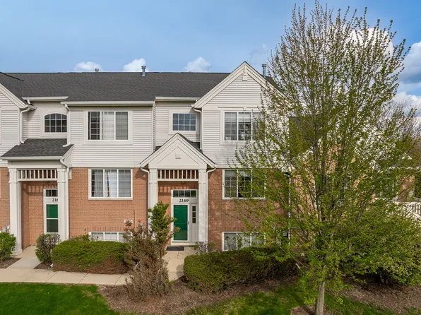 2169 W Concord Ln, Addison, IL 60101