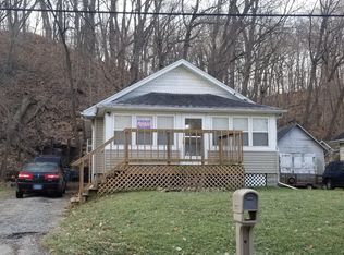 1300 Meadow Ave, East Peoria, IL 61611