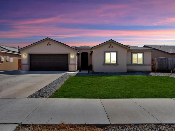 2439 Madeline Drive, Hanford, CA 93230
