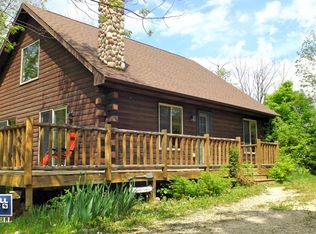 N1330 Maple Hills Dr #1/1, Fontana, WI 53125