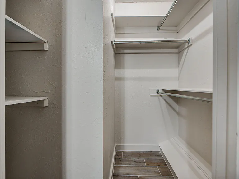 501 N Morgan Dr — Photo 26