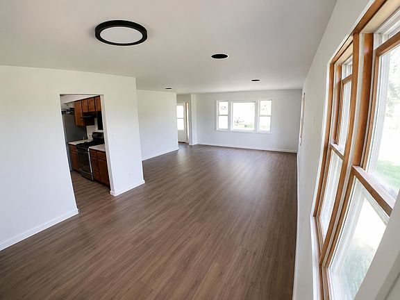 4th image of 71 Frissell Rd