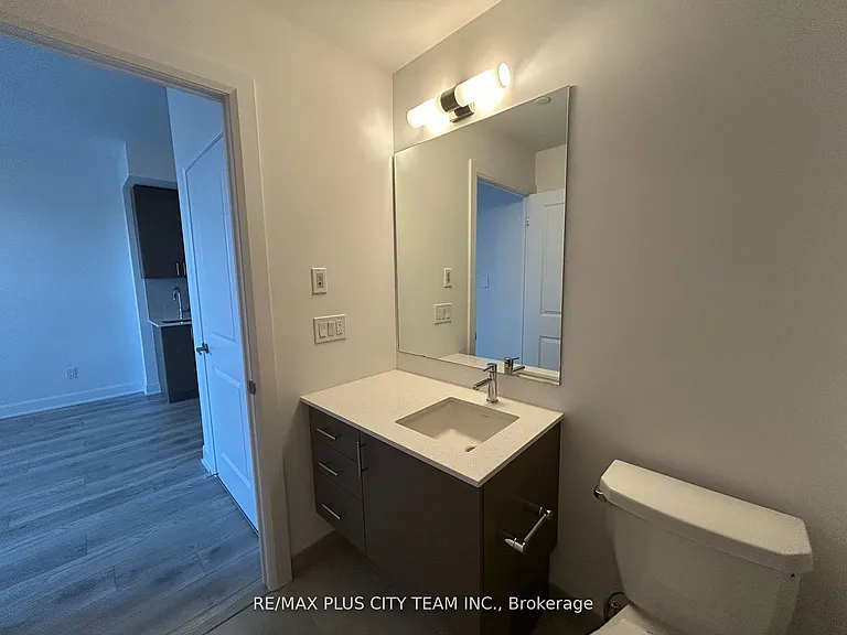 3240 William Coltson Ave #506 — Photo 8