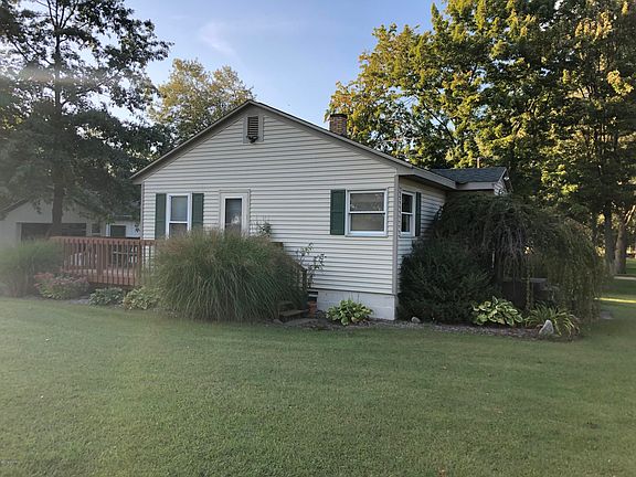 4th image of 6023 72nd Ave