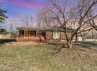 1612 Spinner Pl, La Grange, KY 40031
