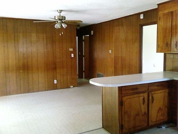 Kitchen - Eating Area And Breakfast Nook