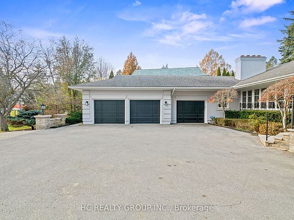 4th image of 80 Bayview Rdg