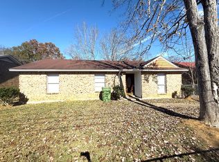 6131 S Hampton Dr, Montgomery, AL 36116