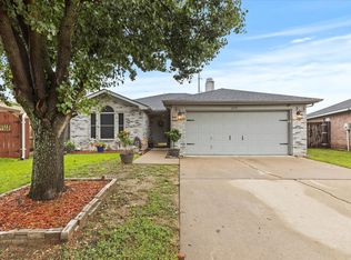 1179 Rusticwood Ct, Fort Worth, TX 76140