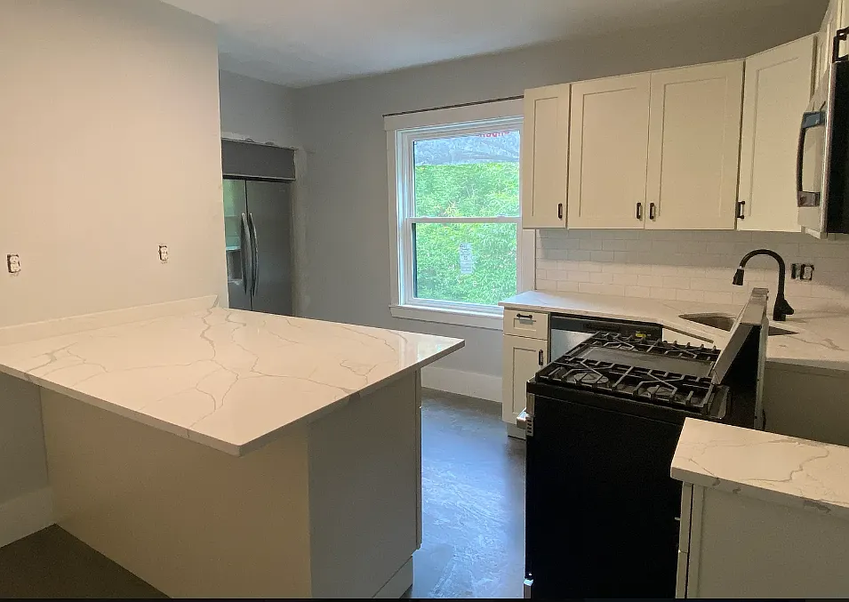 118-120 Marginal St #2