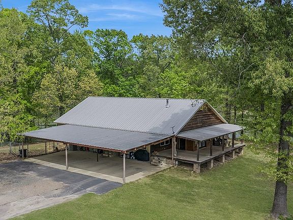 3rd image of 776 Hargrove Rd