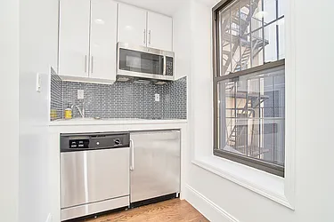 Rented by Living New York