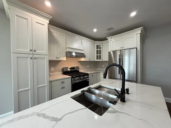 298 Jenness St, Lynn, MA 01904