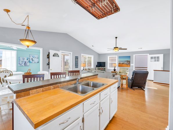 317 N Fort Fisher Blvd