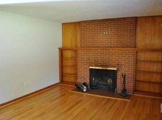 128 Lynview Dr, Lynchburg, VA 24502