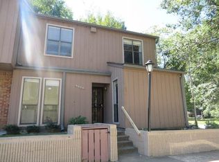 4025 Graham Oaks Cir, Memphis, TN 38122