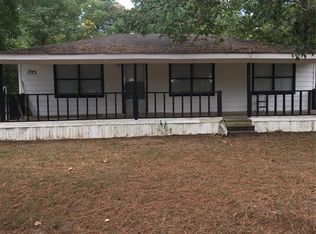 1722 Flatwood Rd, Wetumpka, AL 36092