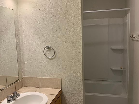 5th image of 2124 Burton Dr APT 144