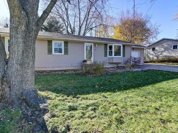 3 McGovern Court, Deerfield, WI 53531