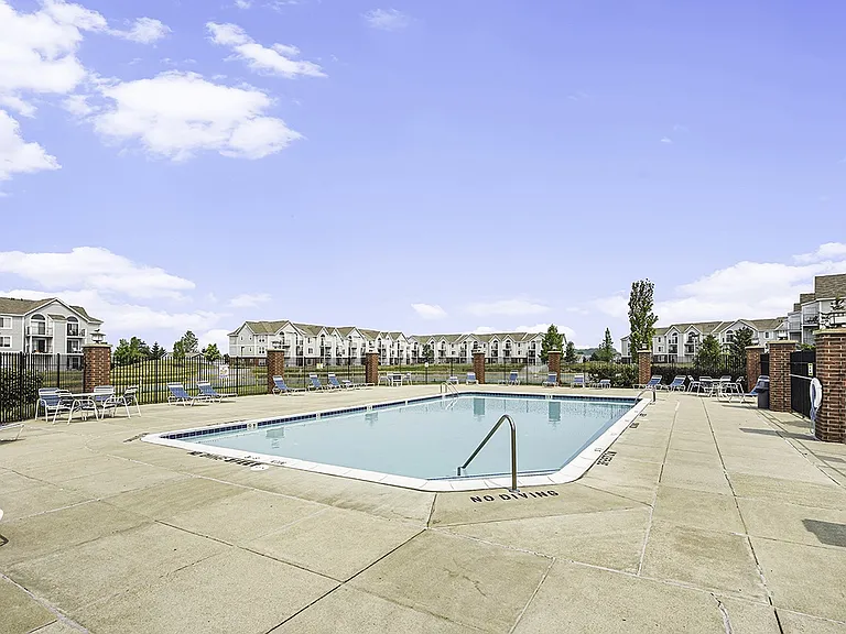 Tracy Creek Apartment Homes — Photo 24