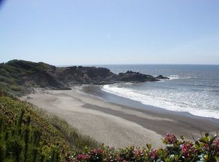 3555 Lincoln Ave, Depoe Bay, OR