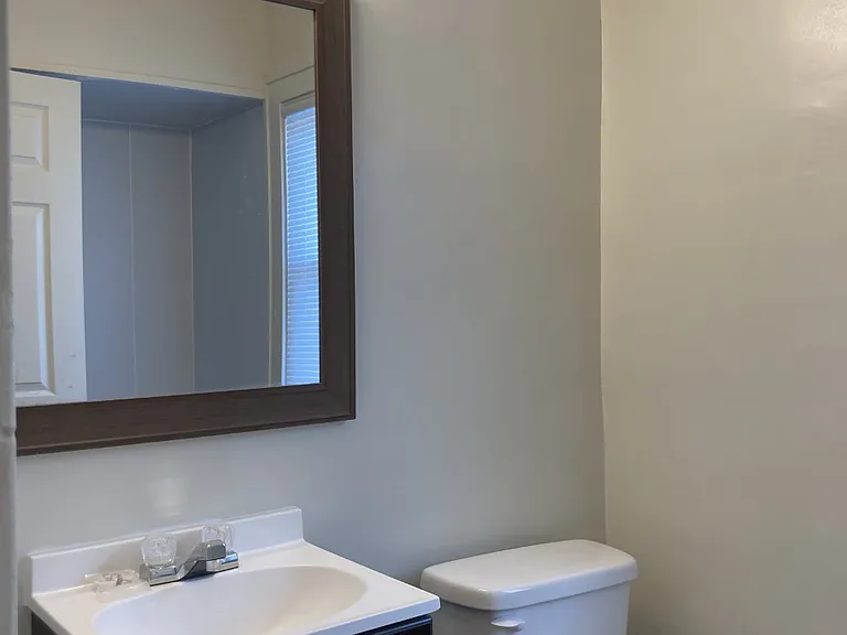 817 W Nebraska Ave — Photo 15