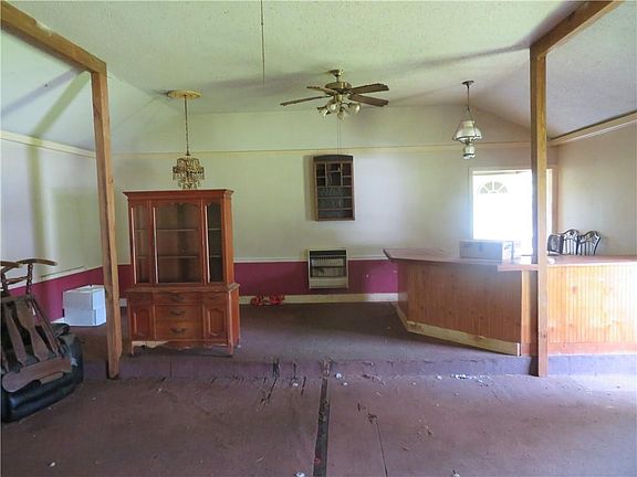 5th image of 8050 Lott Rd