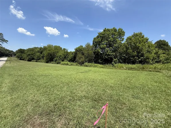 4 Five W Elliot St, Chester, SC 29706