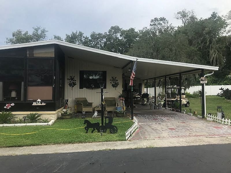 1st image of 318 Pridgeon Street