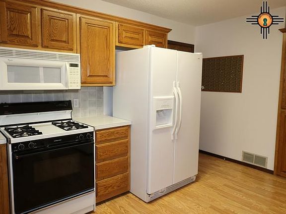5th image of 1805 Glenarm Dr