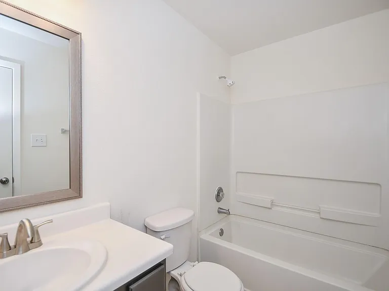 20638 Patriot Park Ln — Photo 36
