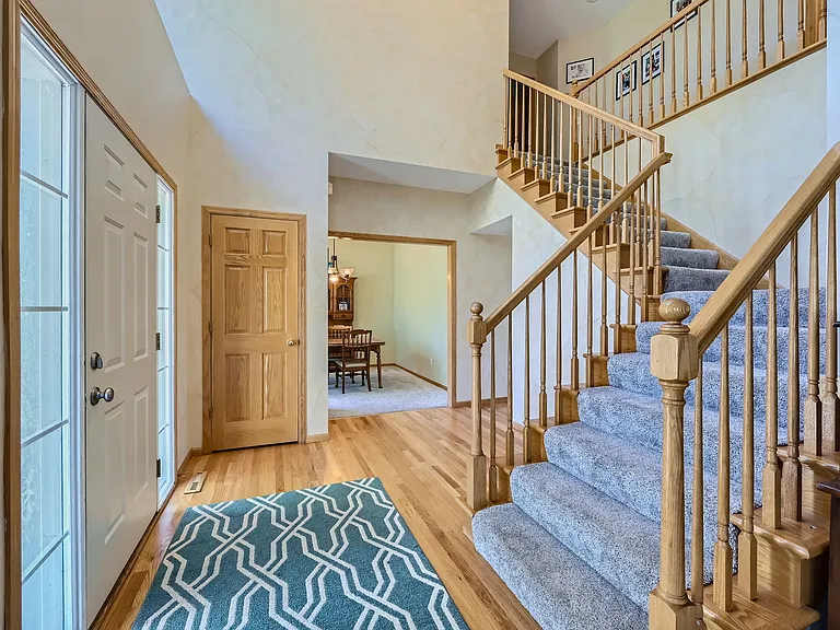 Eagle Valley Dr — Photo 5