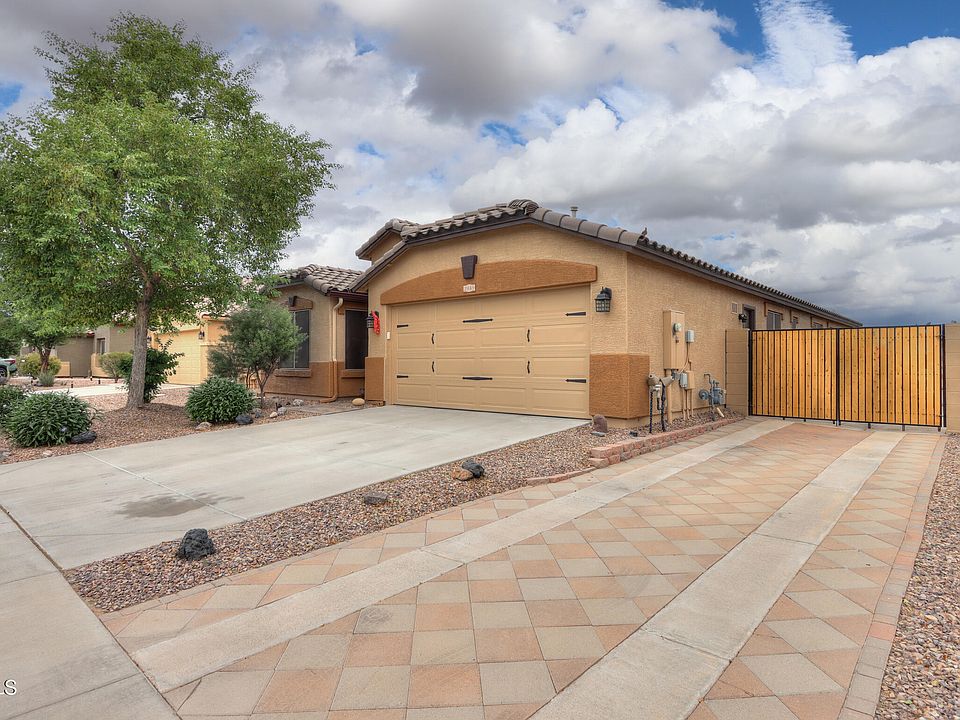 1st image of 2049 N THUNDERBIRD Avenue