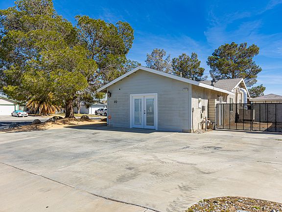 5th image of 312 Ashton St