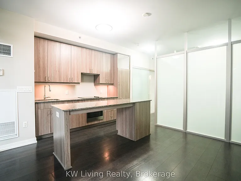 426 University Ave #1206 — Photo 23