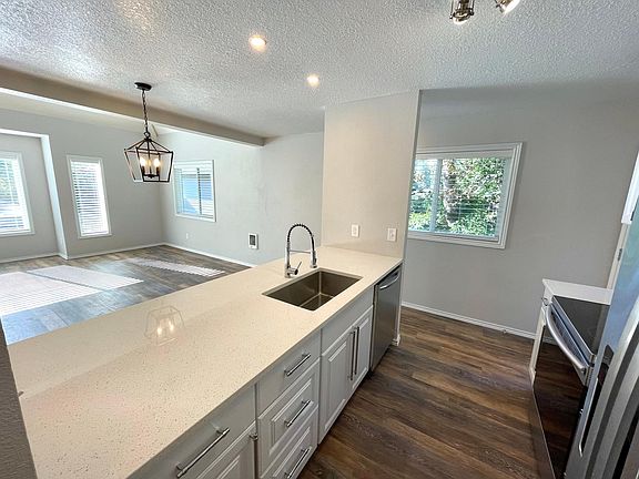 New Slab Granite Countertops
